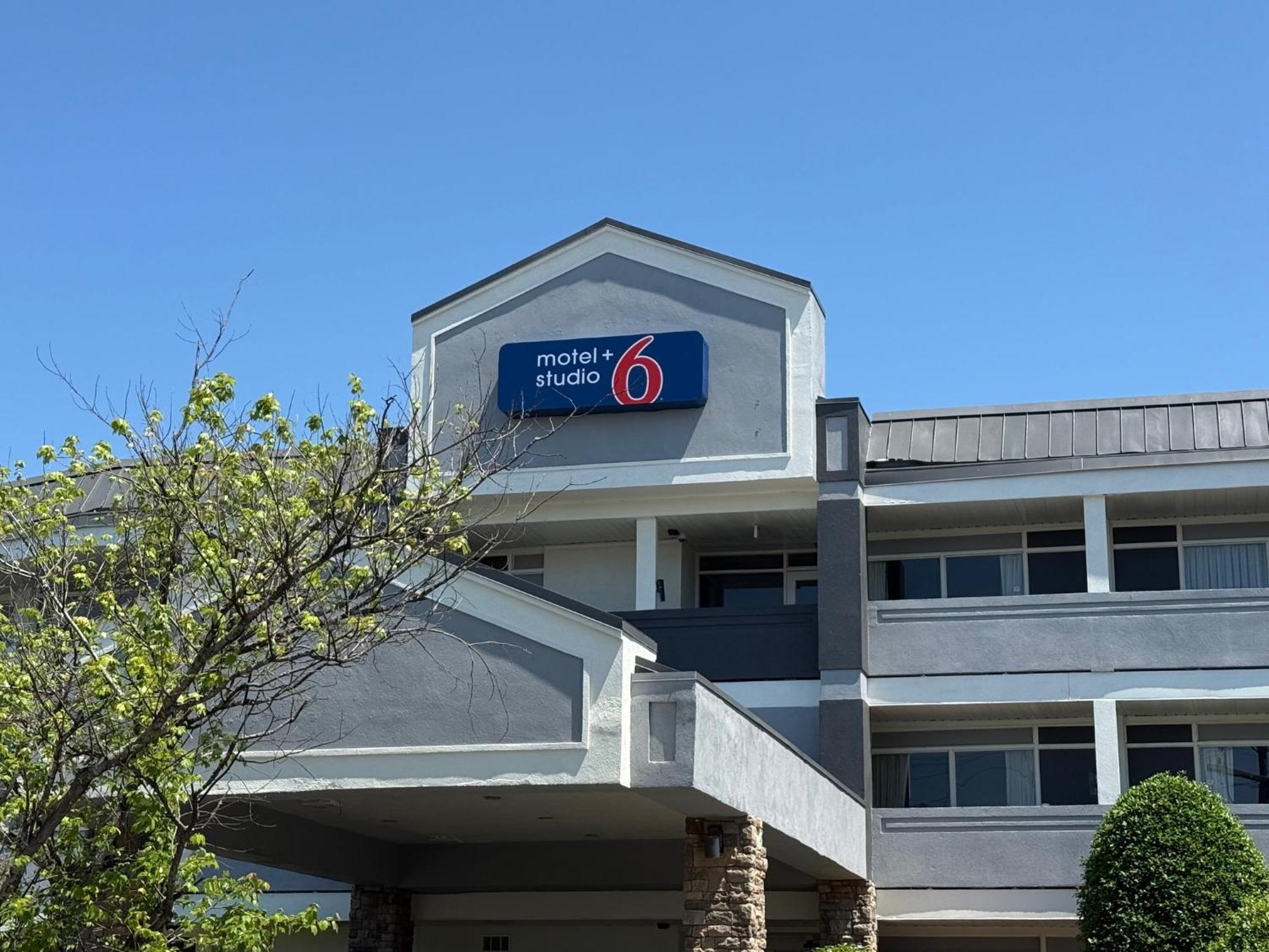 Motel 6 Charlotte, Nc - Airport South エクステリア 写真