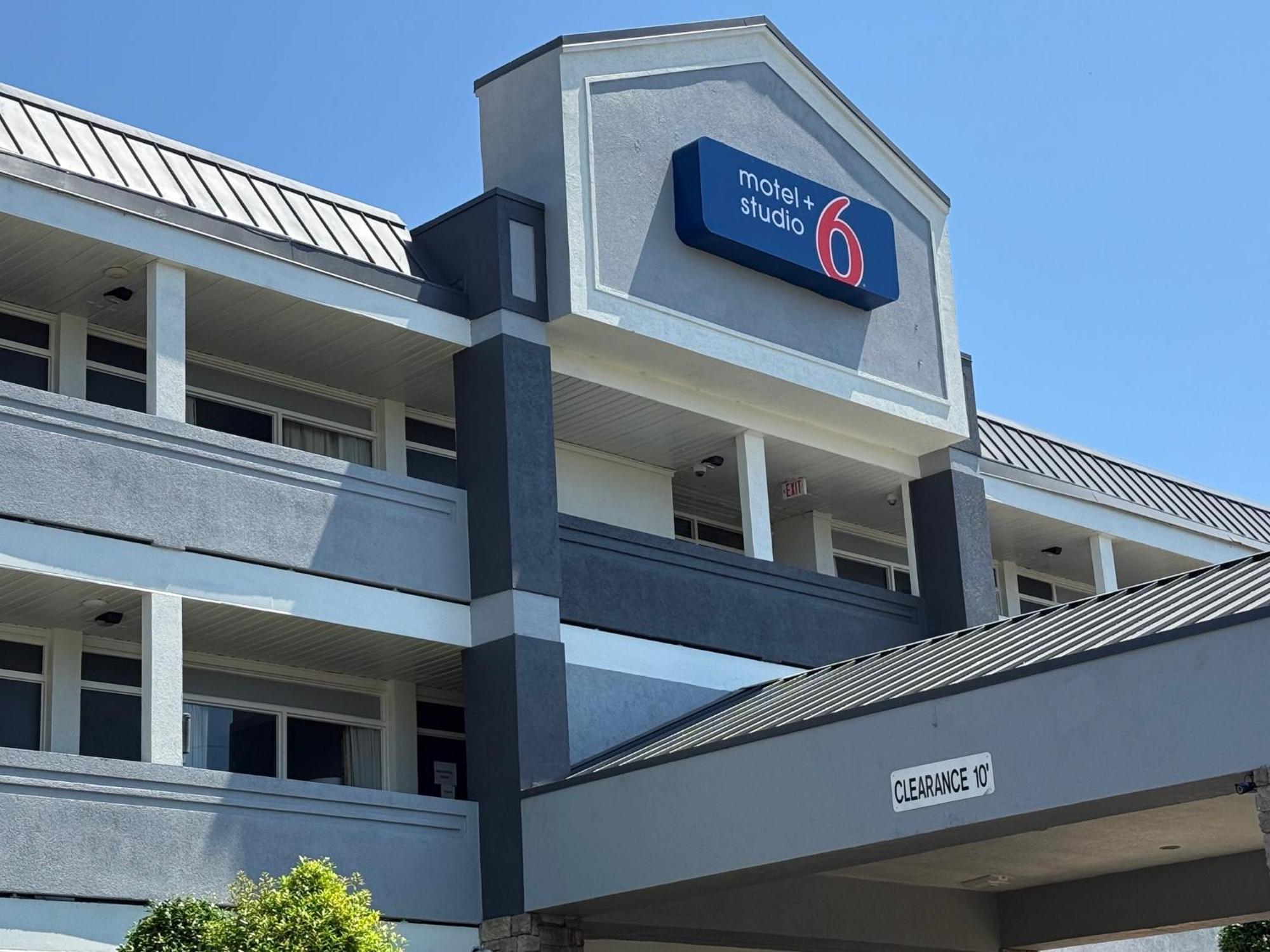 Motel 6 Charlotte, Nc - Airport South エクステリア 写真