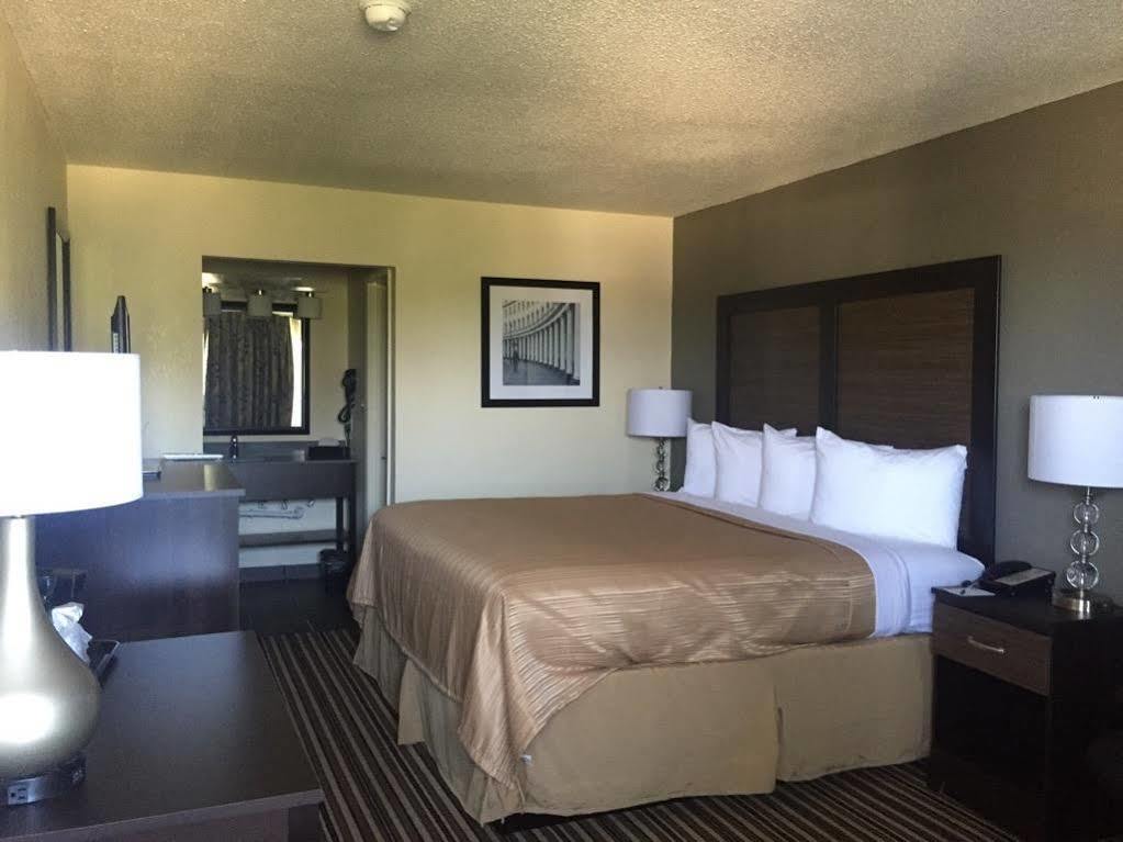 Motel 6 Charlotte, Nc - Airport South エクステリア 写真